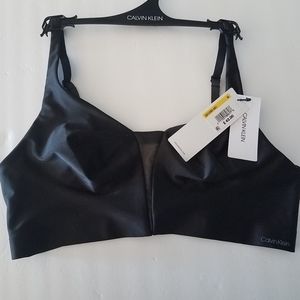 Calvin Klein Invisible wireless unlined bralette